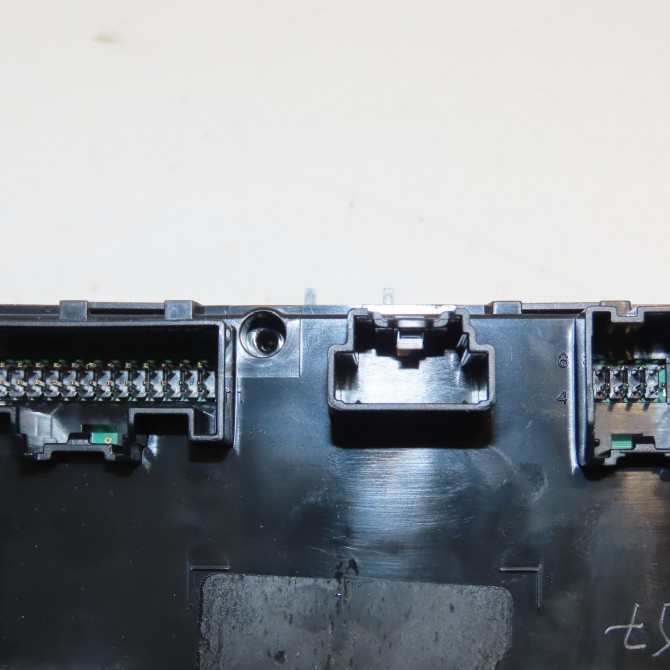 Commande de chauffage occasion FORD B-MAX Phase 1 06-2012->... 1.0i 125ch 1901283 3