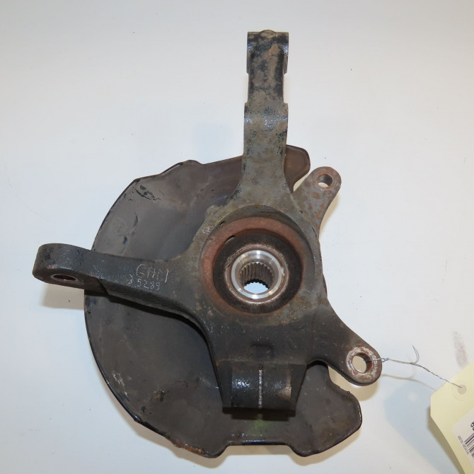 Moyeu avg occasion SUZUKI SWIFT III Phase 1 03-2005->09-2011 1.3i 90ch 4344054G02 2