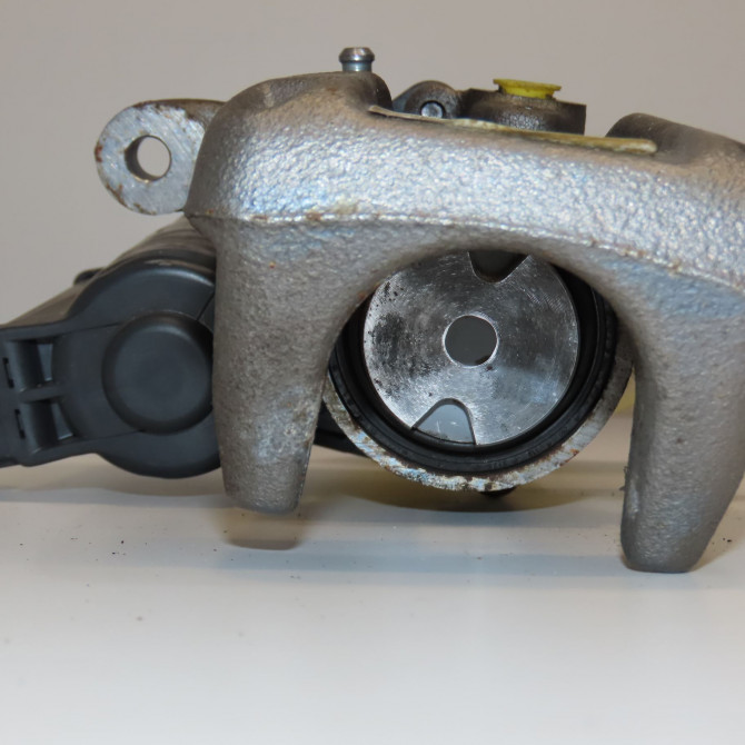 Etrier de frein arrière gauche occasion PEUGEOT 308 II Phase 1 SW 02-2014->08-2017 1608998880 2