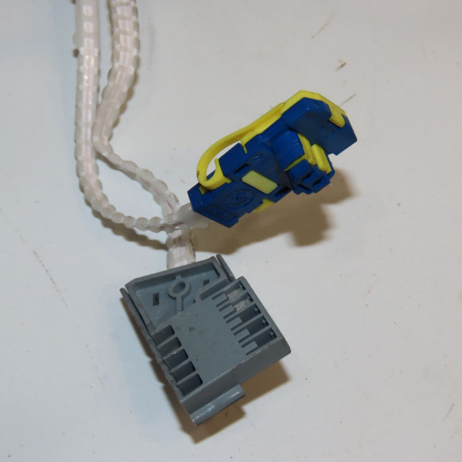 Bloc commodos occasion CITROEN C2 Phase 2 05-2008->12-2009 1.4i 16v 98069811XT 4