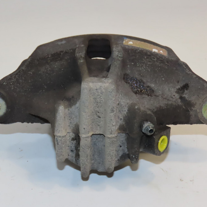 Etrier de frein avant droit occasion PEUGEOT 206 CC Phase 1 10-2000->03-2007 1.6i 109ch 4400P3 3