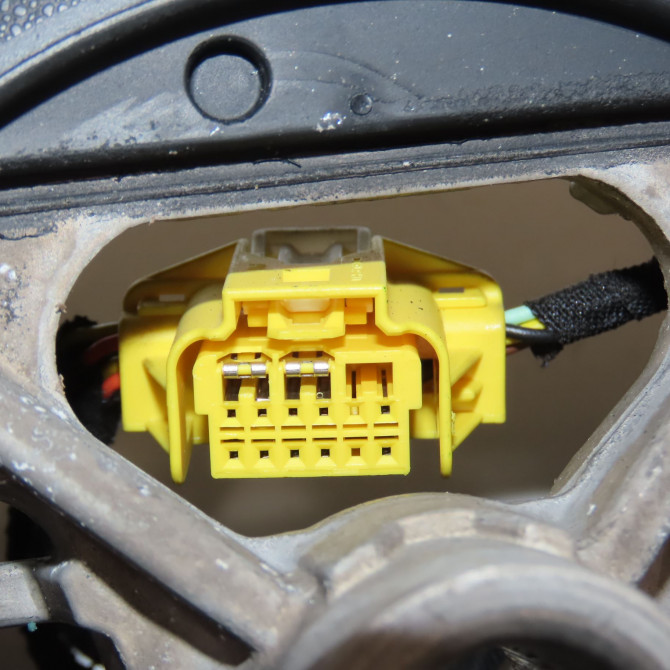 Volant de direction occasion CITROEN C5 AIRCROSS 98422701ZD 3