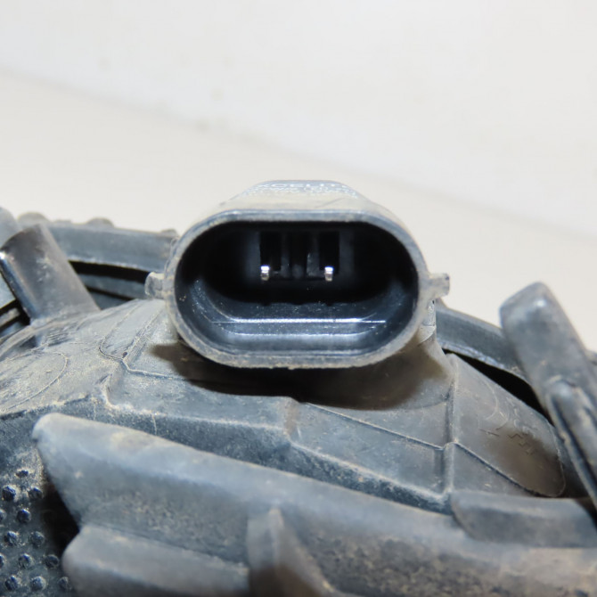 Phare antibrouillard avant gauche occasion  922013W200 3