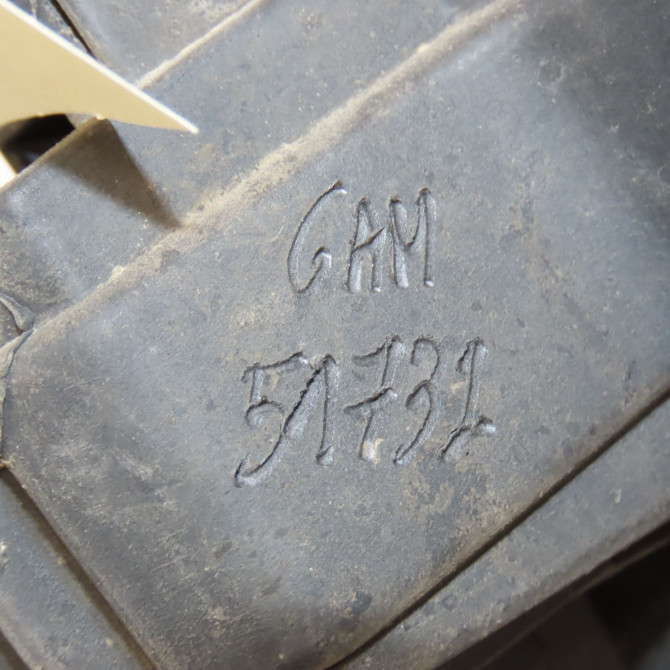 Phare antibrouillard avant gauche occasion  922013W200 6