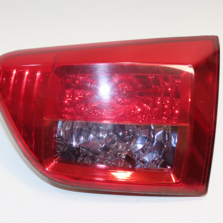 Feu arrière intérieur droit occasion PEUGEOT 4007 Phase 1 07-2007->03-2013