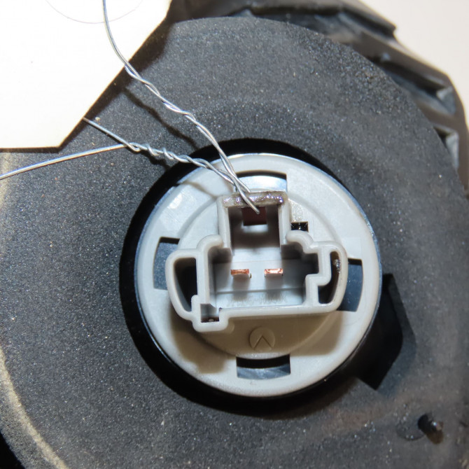 Feu arrière intérieur droit occasion PEUGEOT 4007 Phase 1 07-2007->03-2013 3