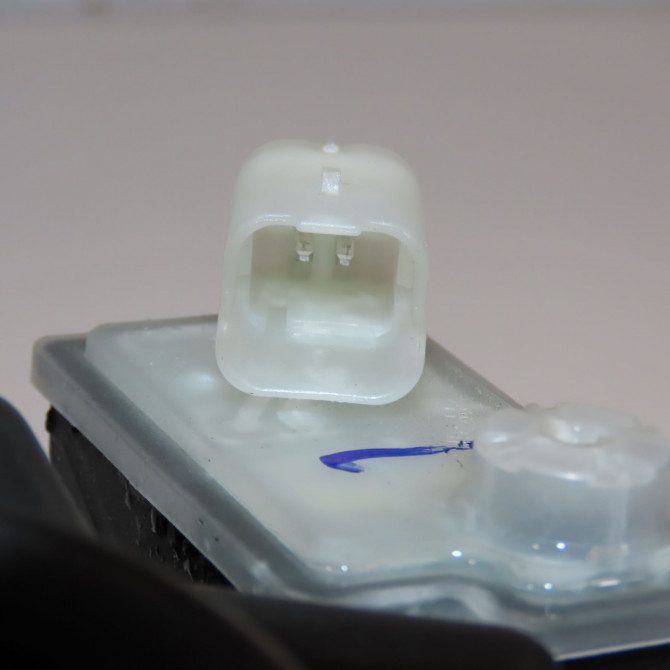 Volet de trappe carburant occasion CITROEN C5 AIRCROSS 9828549980 4