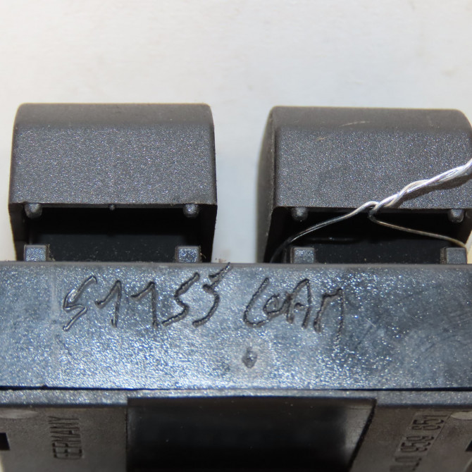 Commande lève-glace porte avant gauche occasion  8L09598514PK 4