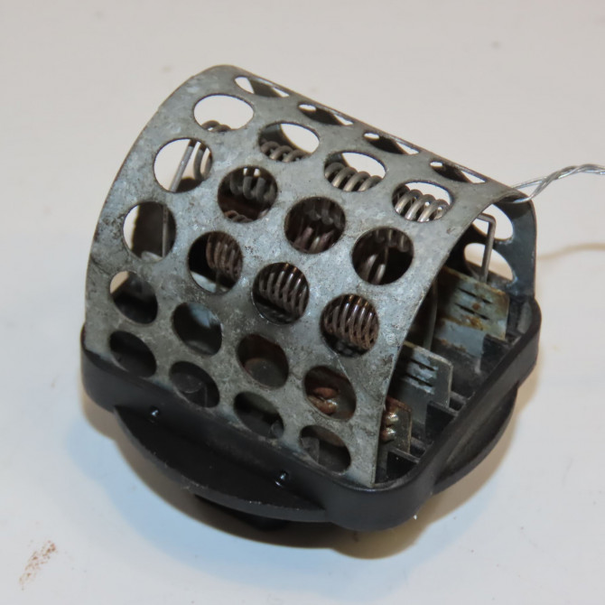 Resistance de chauffage occasion PEUGEOT 306 Phase 1 09-1994->03-1997 1.9 D 6450P7 1