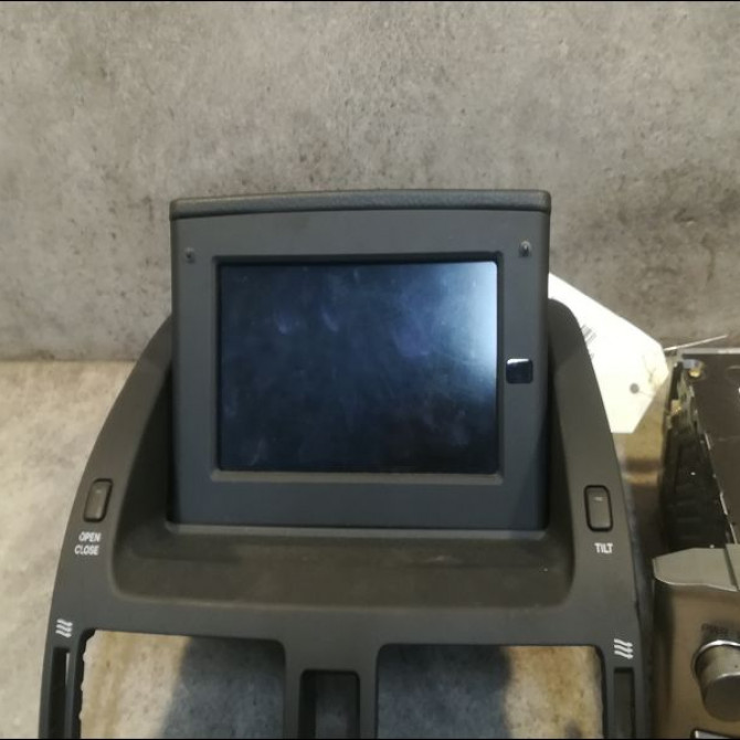 Autoradio occasion TOYOTA AVENSIS I Phase 2 09-2000->05-2003 2.0 D-4D 8612005070 3