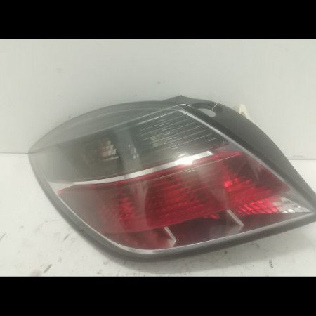 Feu arrière gauche occasion OPEL ASTRA III ASTRA III Phase 1 2004-04-01->2006-12-31 1.9 CDTI 120ch 93190790