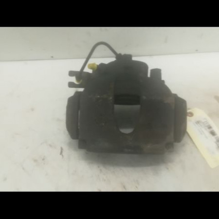 Etrier de frein avant droit occasion RENAULT VELSATIS Phase 1 01-2002->04-2005 2.2 DCI 150ch 7701049763