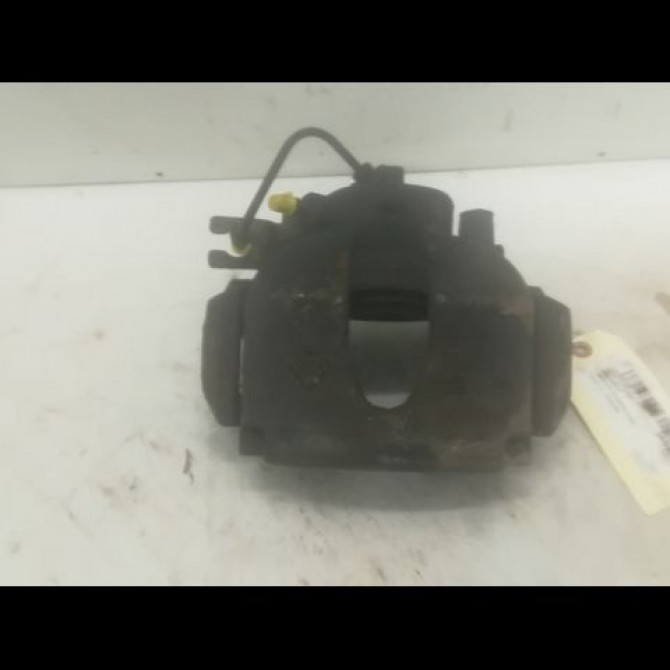 Etrier de frein avant droit occasion RENAULT VELSATIS Phase 1 01-2002->04-2005 2.2 DCI 150ch 7701049763 1