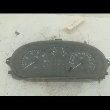 Compteur occasion RENAULT MEGANE I Phase 2 03-1999->06-2003 1.6 16v 8200038777