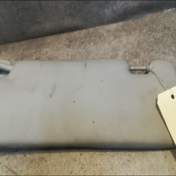 Pare-soleil droit occasion FORD FIESTA III Phase 1 03-1989->01-1994 1.8 D 1