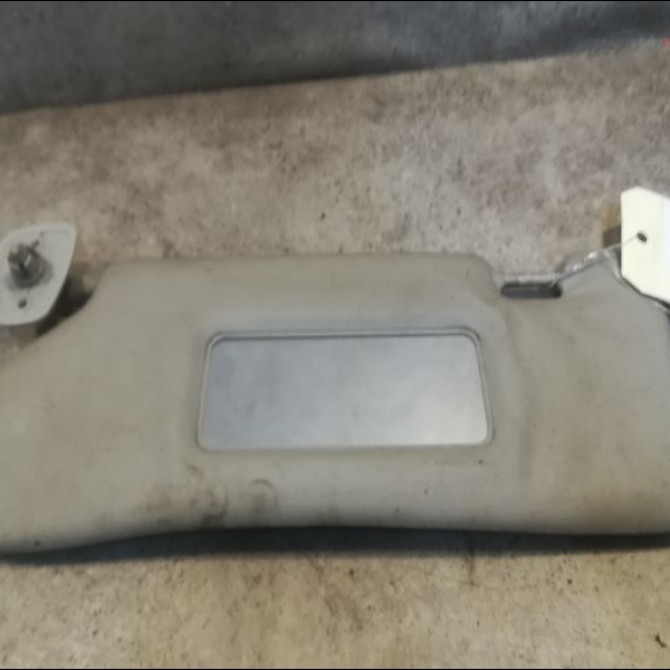 Pare-soleil gauche occasion FORD FIESTA III Phase 1 03-1989->01-1994 1.8 D 2