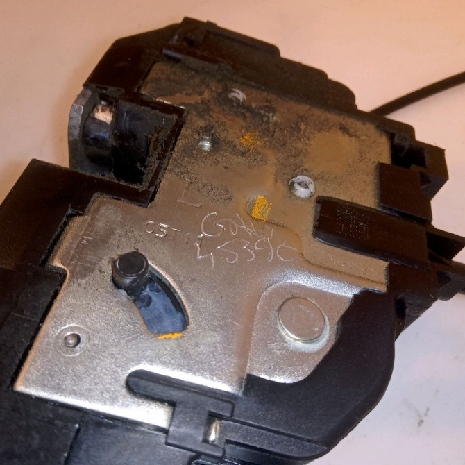 Serrure porte arg occasion RENAULT KANGOO II Phase 1 01-2008->03-2013 1.5 DCI 105ch 8200542358 4