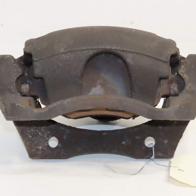 Etrier de frein avant gauche occasion FORD MONDEO II Phase 1 09-2000->06-2007 2.0i 145ch 2218067 2