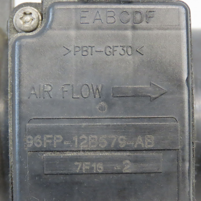 Debimetre air occasion FORD KA I Phase 1 10-1996->10-2008 1.3i 8v 60ch 1030844 2