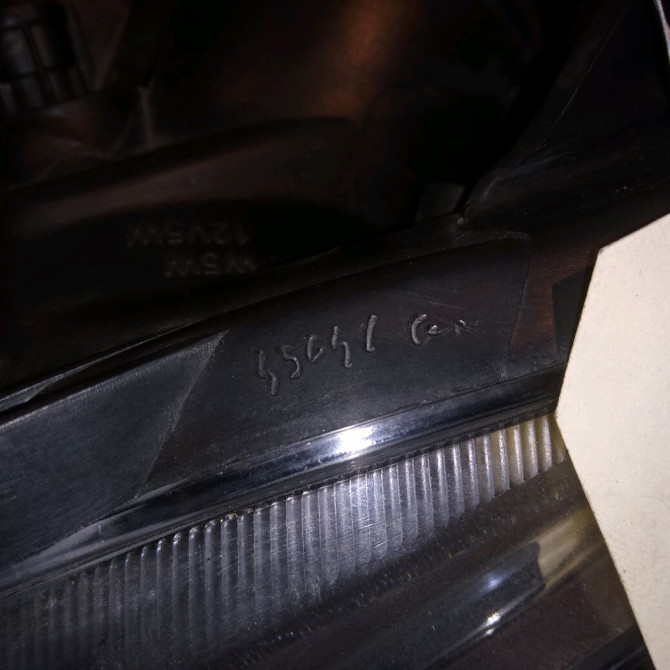 Phare gauche occasion TOYOTA AVENSIS II phase 1 05-2003->08-2006 115 D-4D 8117005191 3