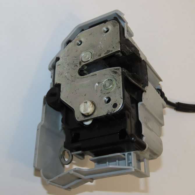 Serrure porte arg occasion FIAT BRAVO II BRAVO II Phase 1 2007-03-01->2011-12-31 1.6 DT MULTIJET 16v 105ch 51931423 1