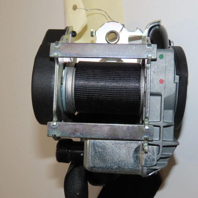 Ceinture avant droite occasion PEUGEOT 207 Phase 1 04-2006->06-2013 1.6 HDI 16v 110ch 8975JW 2