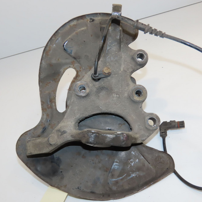 Moyeu avd occasion MERCEDES CLASSE CLK II Phase 2 COUPE 05-2005->12-2009 2033300051 2