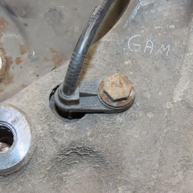 Moyeu avd occasion MERCEDES CLASSE CLK II Phase 2 COUPE 05-2005->12-2009 2033300051 3