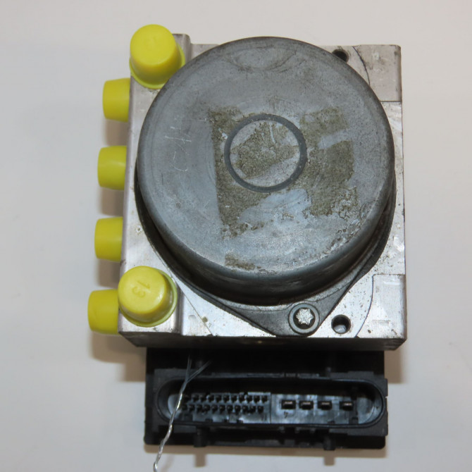 Unité hydraulique ABS occasion RENAULT SCENIC II Phase 2 09-2006->04-2009 1.6i 16v 7701067590 3