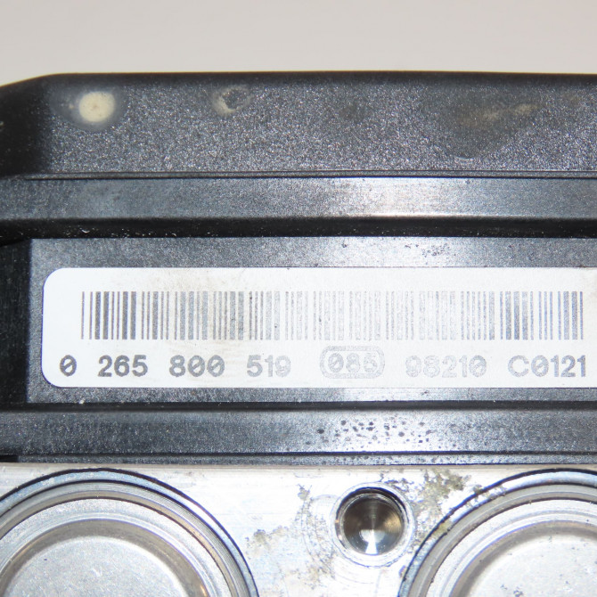 Unité hydraulique ABS occasion RENAULT SCENIC II Phase 2 09-2006->04-2009 1.6i 16v 7701067590 4