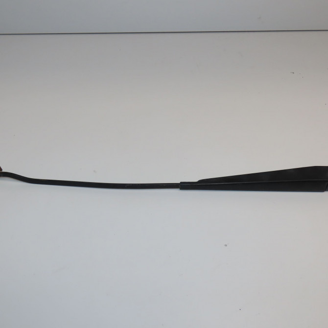 Bras essuie-glace arrière occasion FORD FIESTA III Phase 1 03-1989->01-1994 1.8 D 1