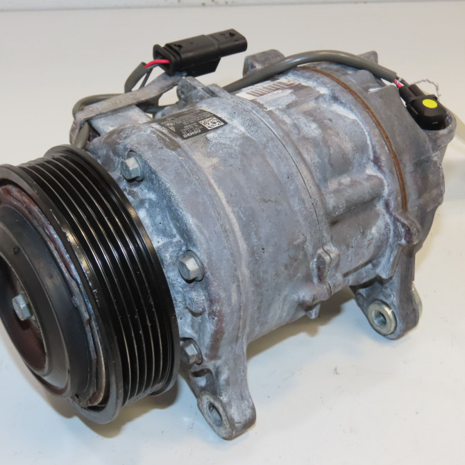 Compresseur air conditionne occasion B.M.W. SERIE 1 II phase 2 03-2015->... 114 D 95ch 64529299329 1