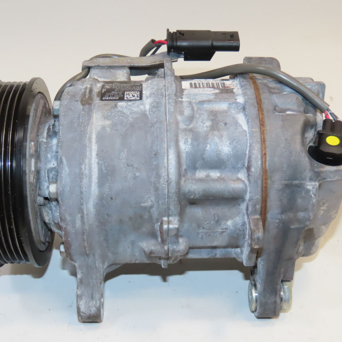 Compresseur air conditionne occasion B.M.W. SERIE 1 II phase 2 03-2015->... 114 D 95ch 64529299329 2