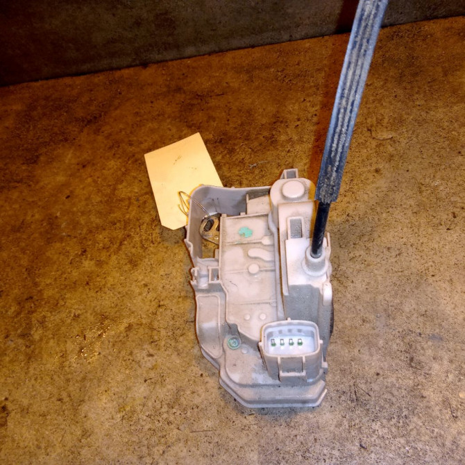 Serrure porte arg occasion FIAT BRAVO II BRAVO II Phase 1 2007-03-01->2011-12-31 1.9 DT 120ch 51931423 2