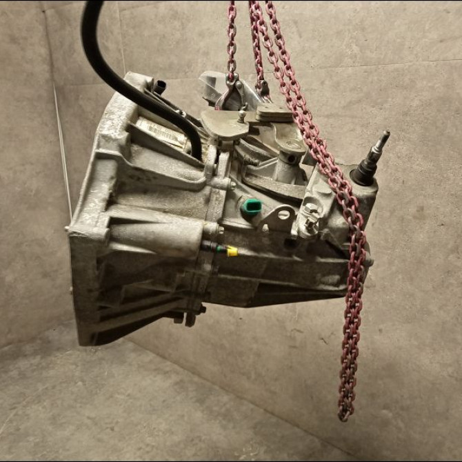 Boîte à vitesse mecanique occasion RENAULT CLIO III Phase 1 09-2005->03-2009 1.5 DCI 105ch 7701477492 2