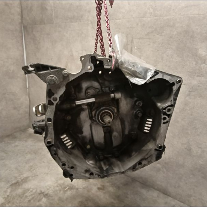 Boîte à vitesse mecanique occasion RENAULT 21 Phase 2 07-1989->09-1994 2.1 D 8v 75ch 7701351567 1