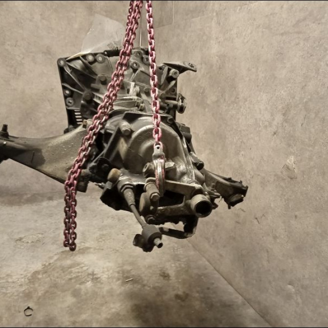 Boîte à vitesse mecanique occasion RENAULT 21 Phase 2 07-1989->09-1994 2.1 D 8v 75ch 7701351567 4