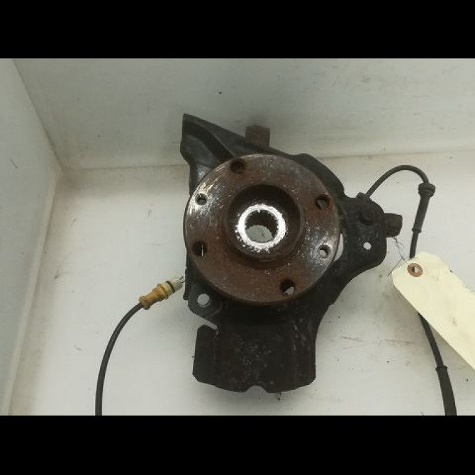 Moyeu avg occasion FIAT PUNTO II Phase 1 10-1999->05-2003 80 16v 46773659 2