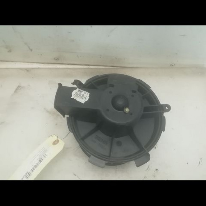 Ventilateur de chauffage occasion PEUGEOT 206 206 phase 1 SW 2002-06-01->2006-12-31 1.4 HDI 70ch 6441J8 2