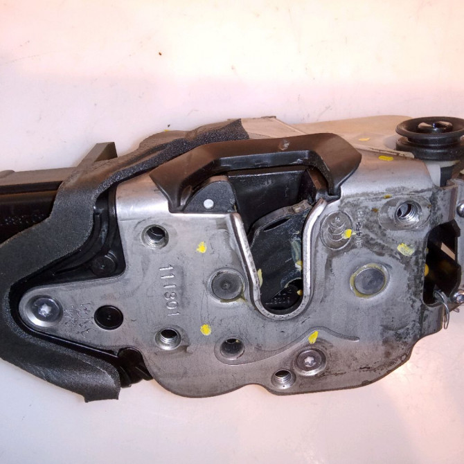 Serrure porte arg occasion OPEL ZAFIRA III Phase 1 11-2011->... 13579557 1