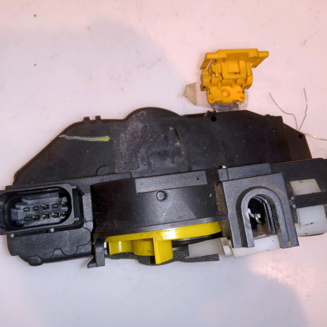 Serrure porte arg occasion OPEL ZAFIRA III Phase 1 11-2011->... 13579557 3