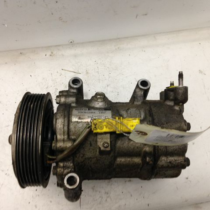 Compresseur air conditionne occasion PEUGEOT 206 + Phase 1 03-2009->05-2013 1.1i 8v 60ch 9800822280 2