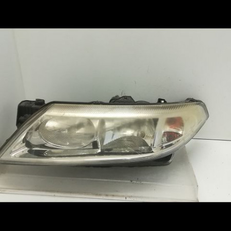 Phare gauche occasion RENAULT LAGUNA II Phase 1 11-2000->03-2005 1.9 DCI 120ch 7701048927