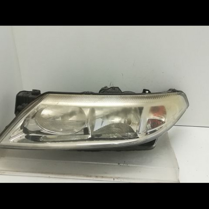 Phare gauche occasion RENAULT LAGUNA II Phase 1 11-2000->03-2005 1.9 DCI 120ch 7701048927 1