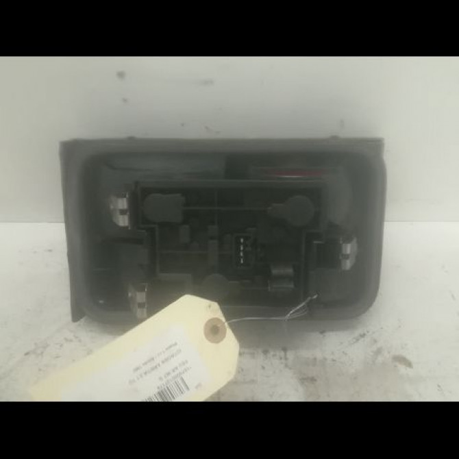 Feu arrière interieur gauche occasion CITROEN XANTIA Phase 1 03-1993->06-1998 2.1 TD 95668021 2