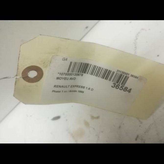 Moyeu avd occasion RENAULT EXPRESS Phase 1 11-1985->09-1994 1.6 D 7701205778 2