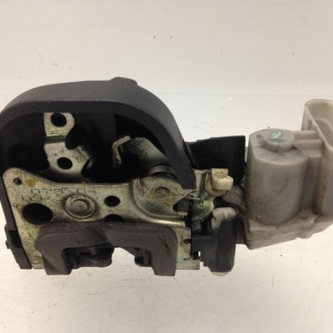 Serrure porte arg occasion ALFA ROMEO 147 Phase 1 09-2000->09-2004 1.9 JTD 115ch 46557035 2