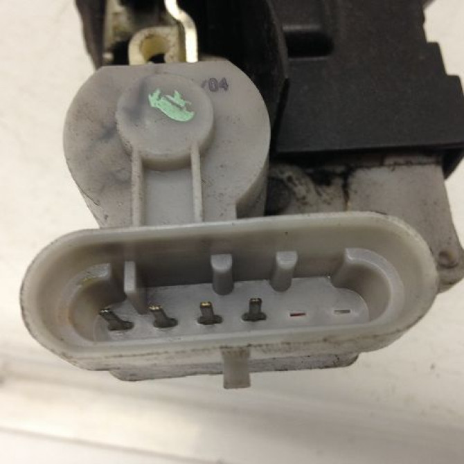 Serrure porte arg occasion ALFA ROMEO 147 Phase 1 09-2000->09-2004 1.9 JTD 115ch 46557035 3