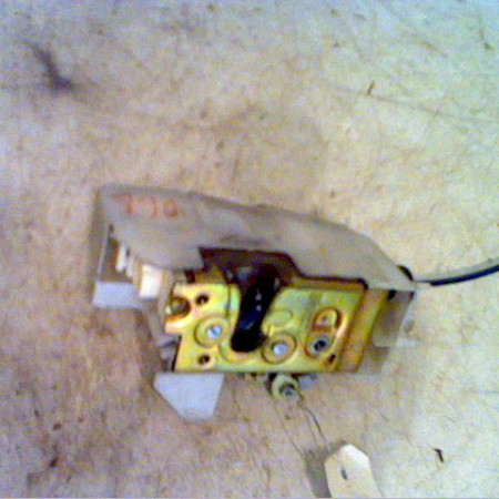 Serrure porte avd occasion FORD FIESTA IV Phase 2 09-1999->09-2002 1.25i