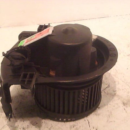 Ventilateur de chauffage occasion VOLKSWAGEN POLO III Phase 1 10-1994->11-1999 1.4 1H1820021